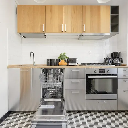 Апартаменты Elegant Grey Wspolna Srodmiescie In By Renters