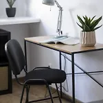 Apartamento Elegant Grey Wspólna śródmieście In By Renters Varsovia